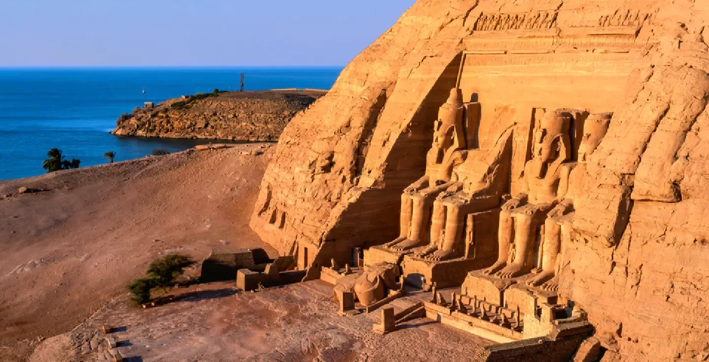 Qué Ver en Abu Simbel: Guía del Templo de Ramsés II